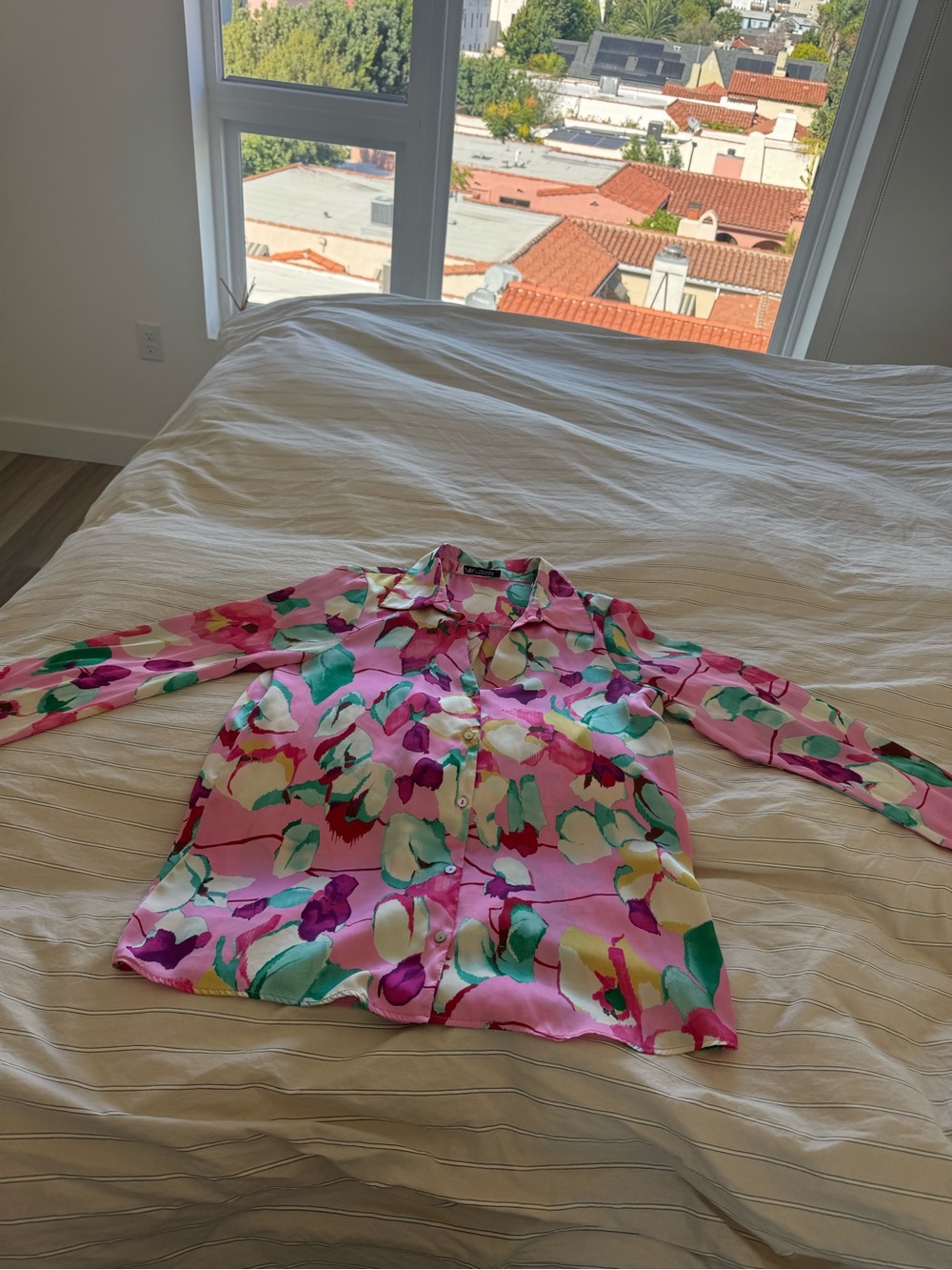 Zara Pink Multicolor Floral Button-Up Blouse